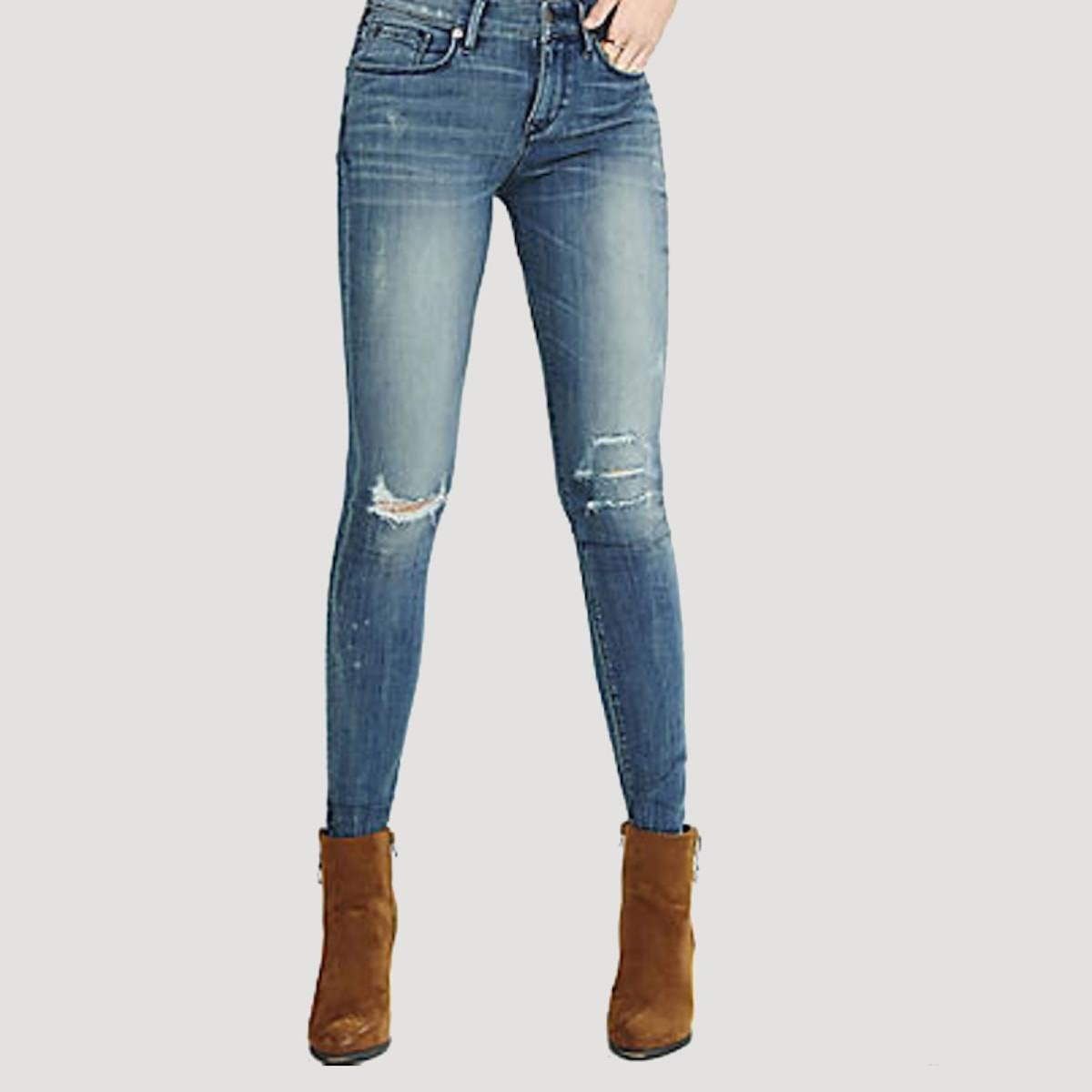 Fall Capsule Wardrobe | pinchofyum.com