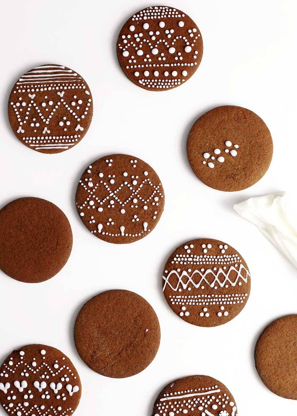 Nordic ginger bread cookies on a surface.